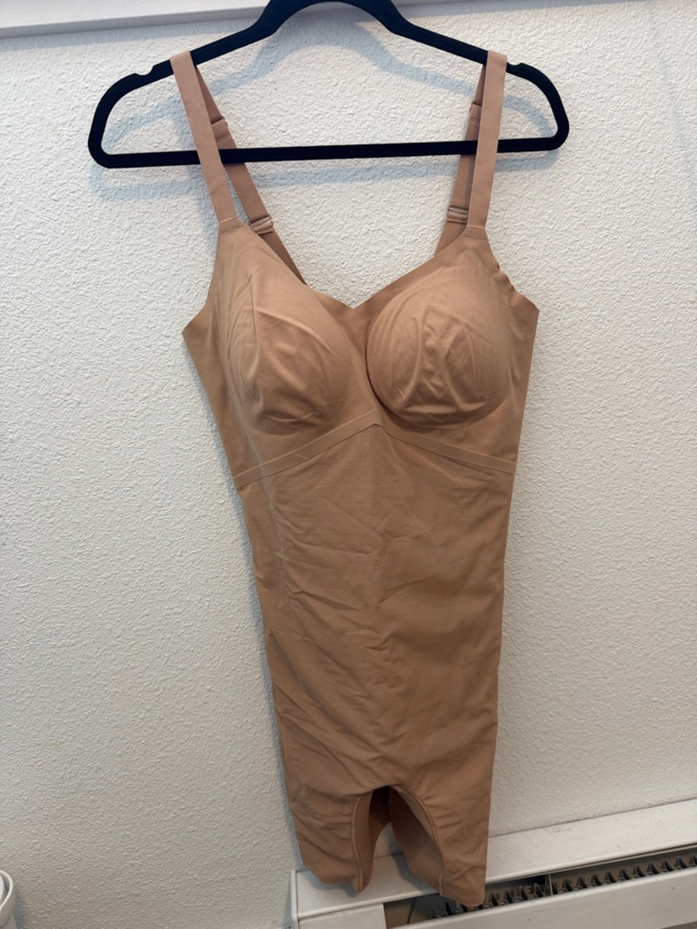 Honeylove Seamless Nude Shapewear Bodysuit with Built-in Cups